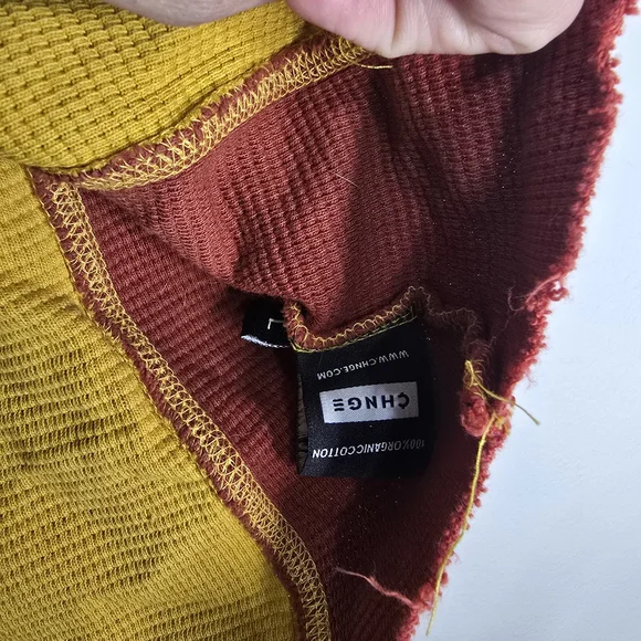 CHNGE Colorblock Tank Top - Picture 3 of 3